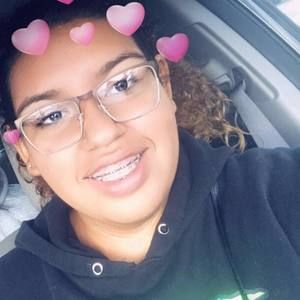 Meet your Posher, Briana